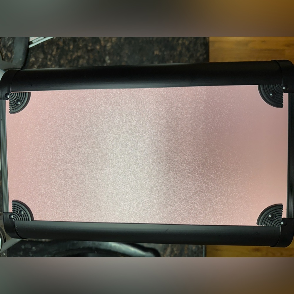 Pink and Black Makeup Travel Case never used - Picture 2 of 14